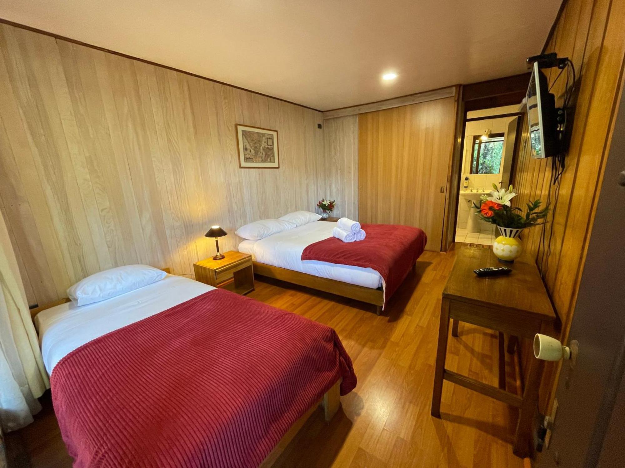 Hotel Costanera Pucon Bed & Breakfast Pucon