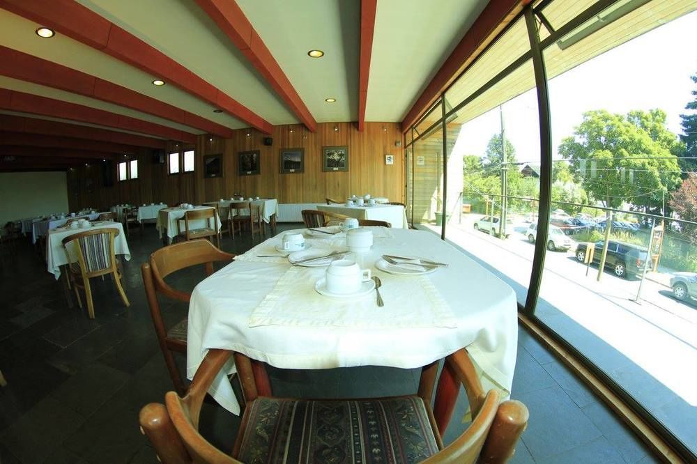 Hotel Costanera Pucon 3* Pucon