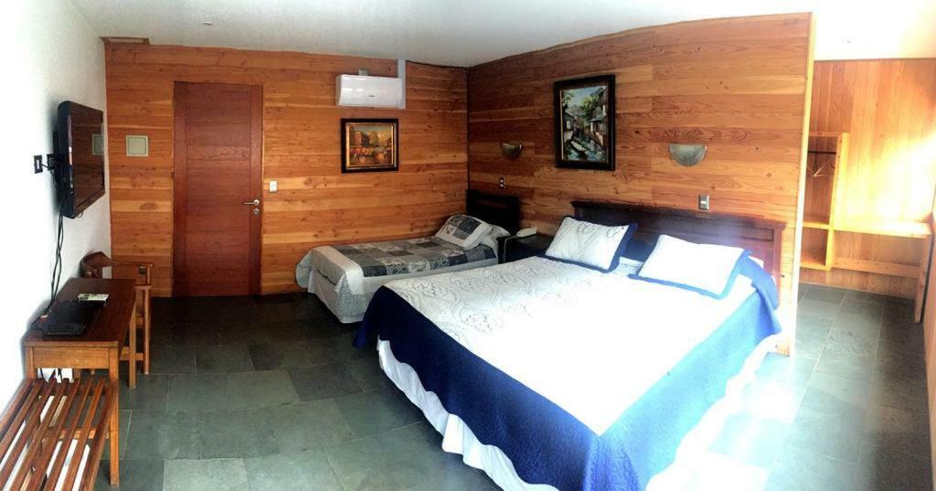 Bed & Breakfast Hotel Costanera Pucon