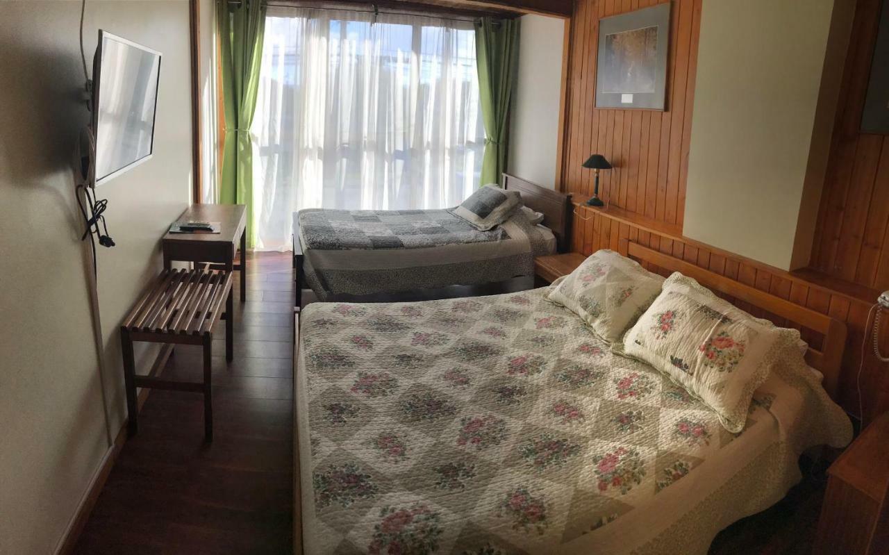 Hotel Costanera Pucon 3* Pucon